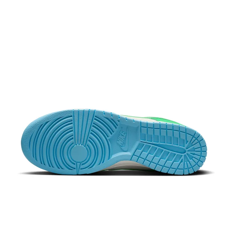 Nike Dunk Low “Green Shock” (FZ4015-399)