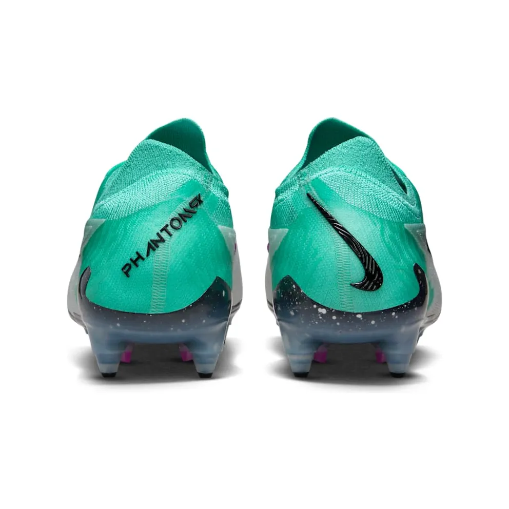 Nike Gripknit Phantom GX Elite SG-Pro “Peak Ready Pack” (DD9443-300)