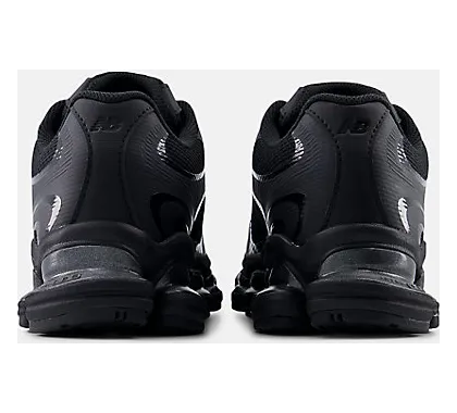 New Balance 2000 “Triple Black”: het zwarte werkpaard (6)