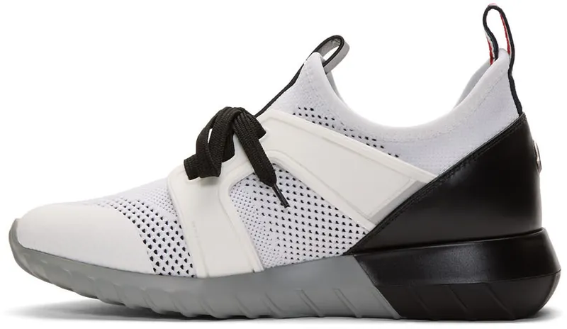 Moncler White Emilien (E209A 10141 00 02S0Q)