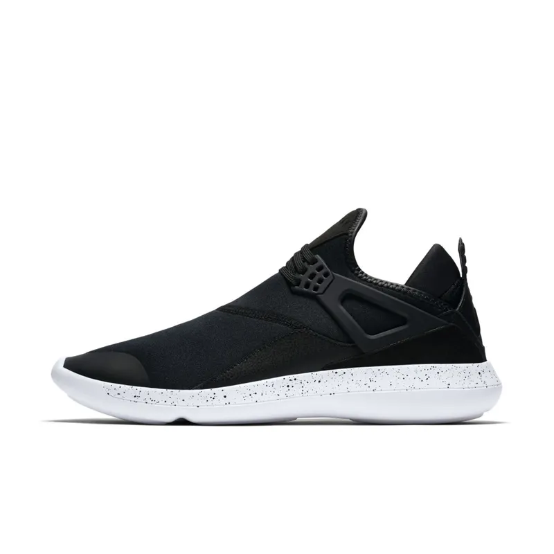 Jordan Fly 89 Black White Black/Black-White (940267-010)