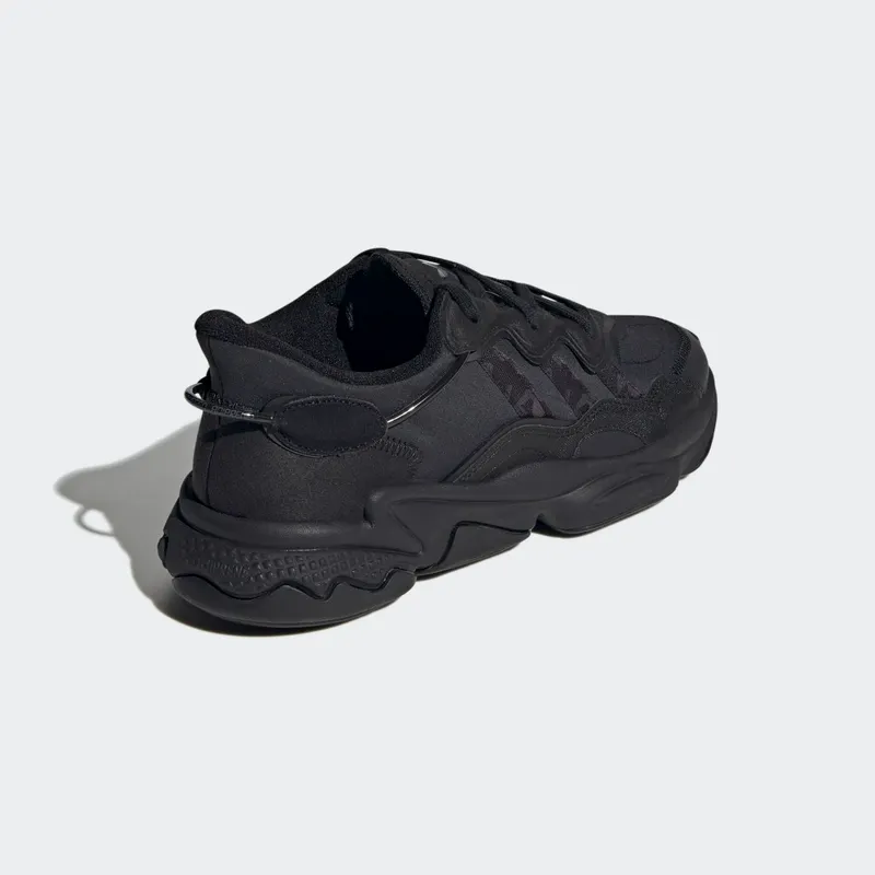 Adidas OZWEEGO Core Black / Grey Four / Core Black (GX3295)