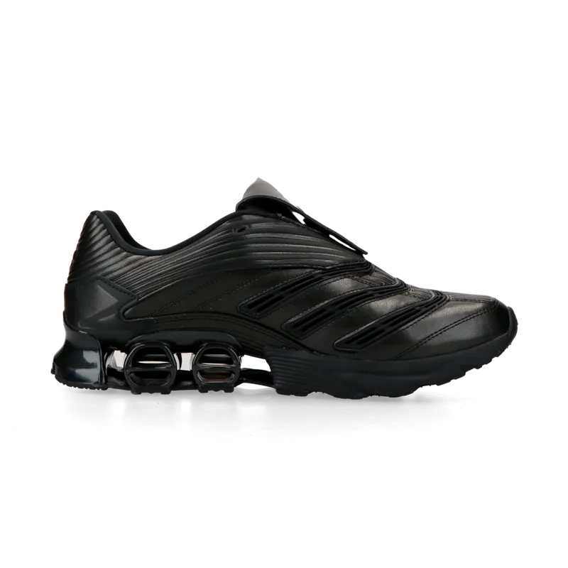 adidas Predator Megaride (black) – JR5567