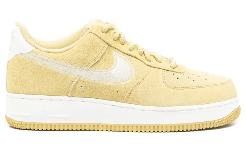 Nike Air Force 1 ’07 LV8 sneakers – Groen (HJ4465)