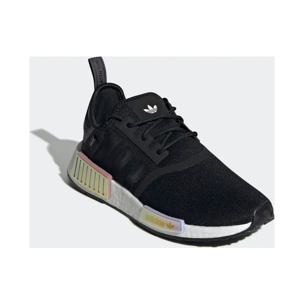 Adidas NMD_R1 Core Black / Core Black / Magic Mauve (GY8537)