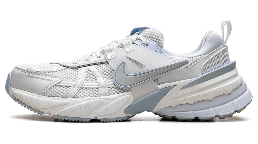 Nike V2K Run “Platinum Tint Summit White Light Smoke Grey” (FD0736-009)