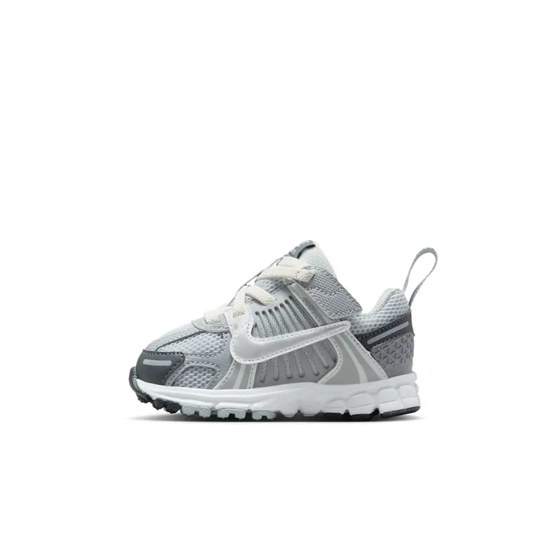 Nike Zoom Vomero 5 Pure Platinum/Summit White/Dark Grey/Metallic Silver (HF7000-008)