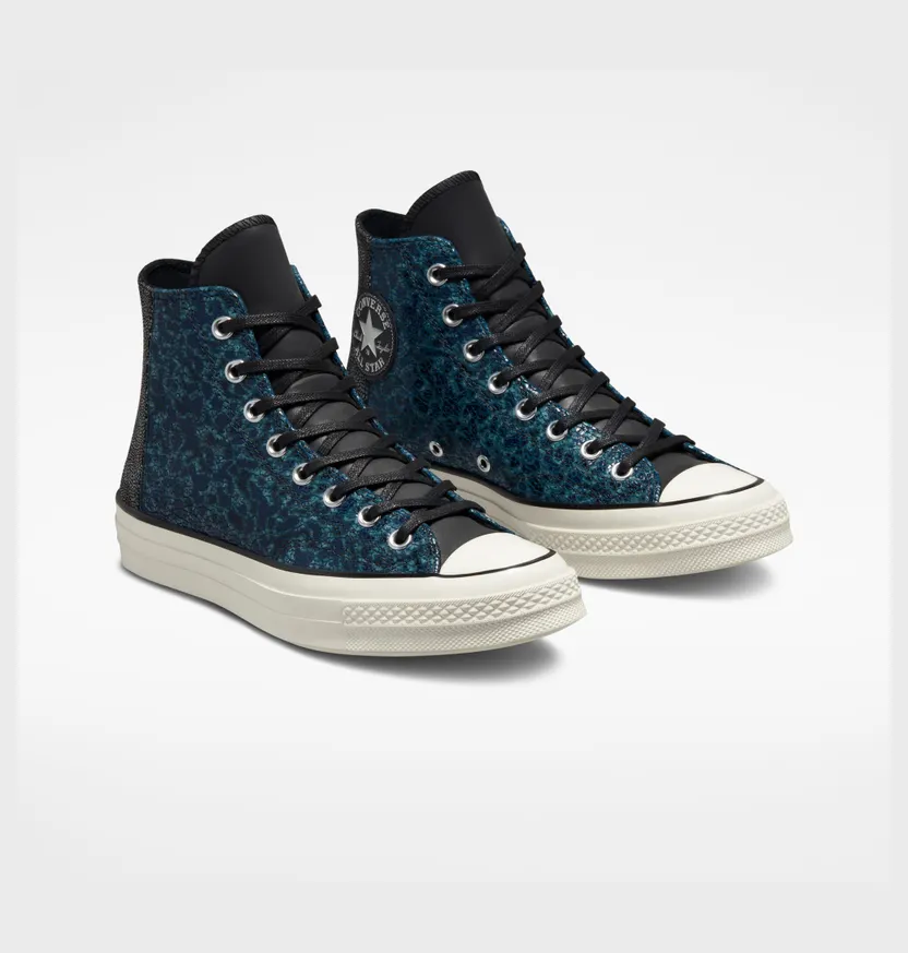 converse-chuck-taylor-all-star A01084C