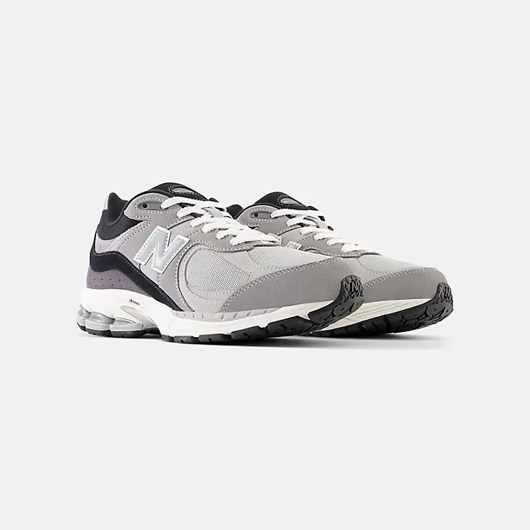 new-balance-2002r M2002RSG