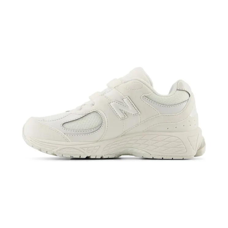 new-balance-2002r PV2002WH