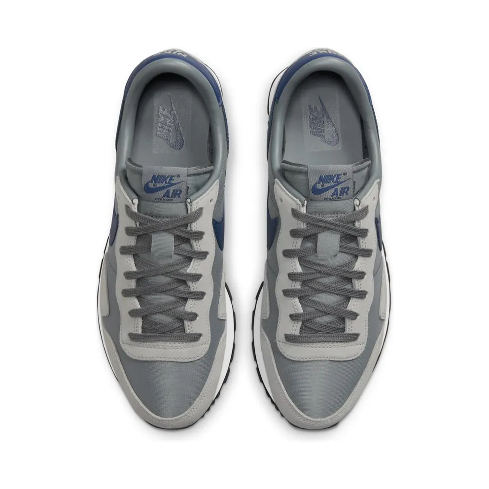Nike Air Pegasus 83 “Smoke Grey / Light Smoke Grey / White / Blue Void” (DJ6892-001)
