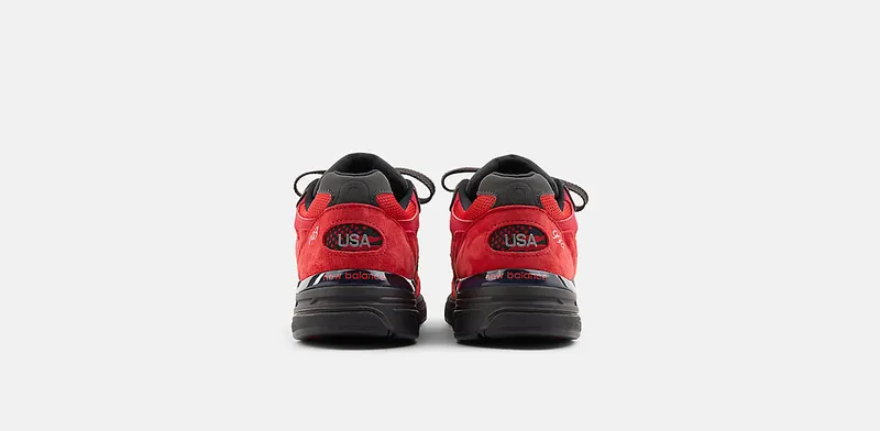 New Balance 993 “MiUSA Red Black” (U9935CX)