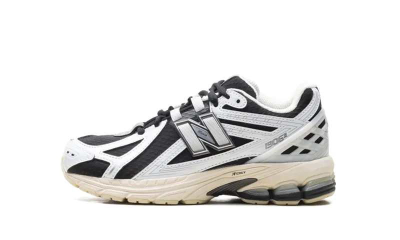New Balance 1906 GS “White / Black” (GC1906CI)