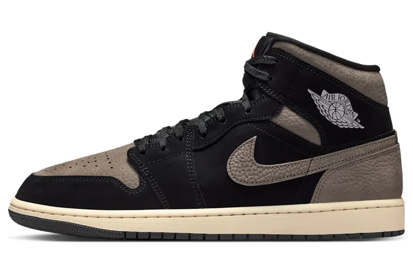 Air Jordan 1 Mid IB7110-002