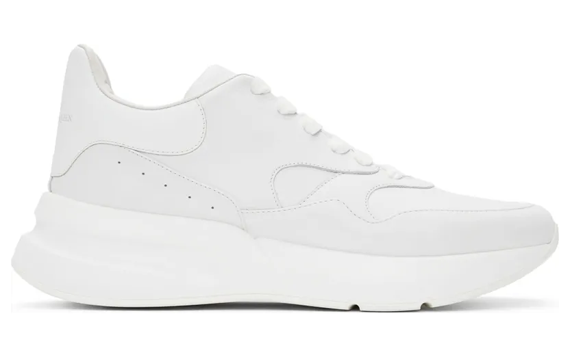 Alexander McQueen Black & White Low Sneakers (575425WHRU3)