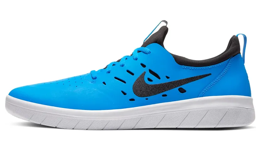 nike-free AA4272-402