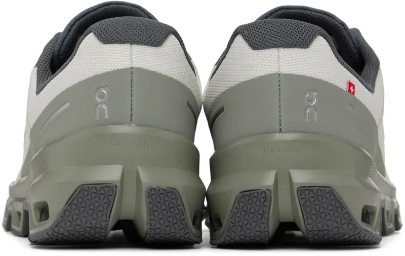 On White & Khaki Cloudventure (32.98577)