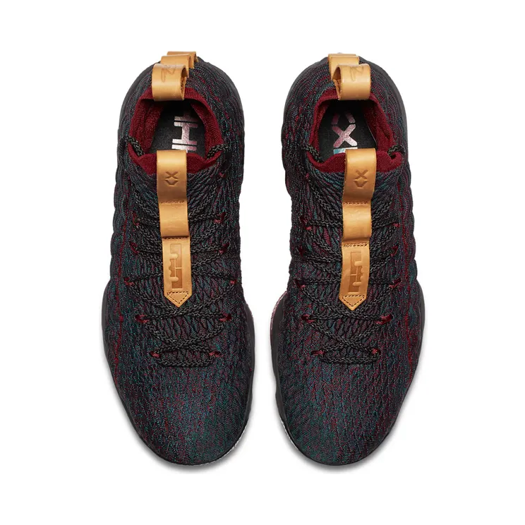 nike-lebron-15 897648-300
