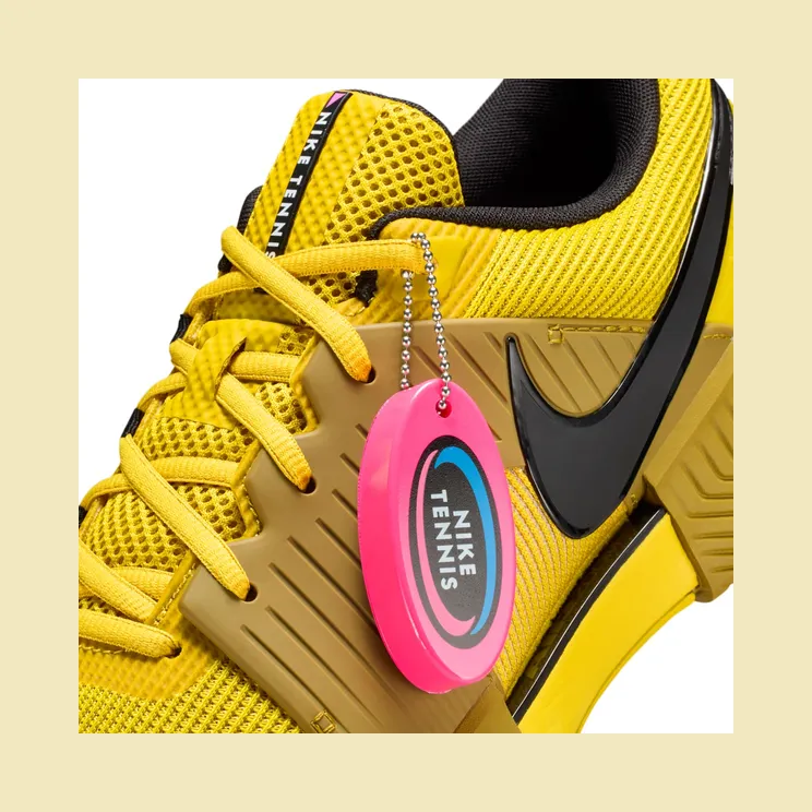 nikecourt IQ5181-300