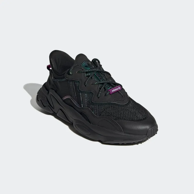 Adidas OZWEEGO Core Black / Core Black / Sonic Fuchsia (GW3318)