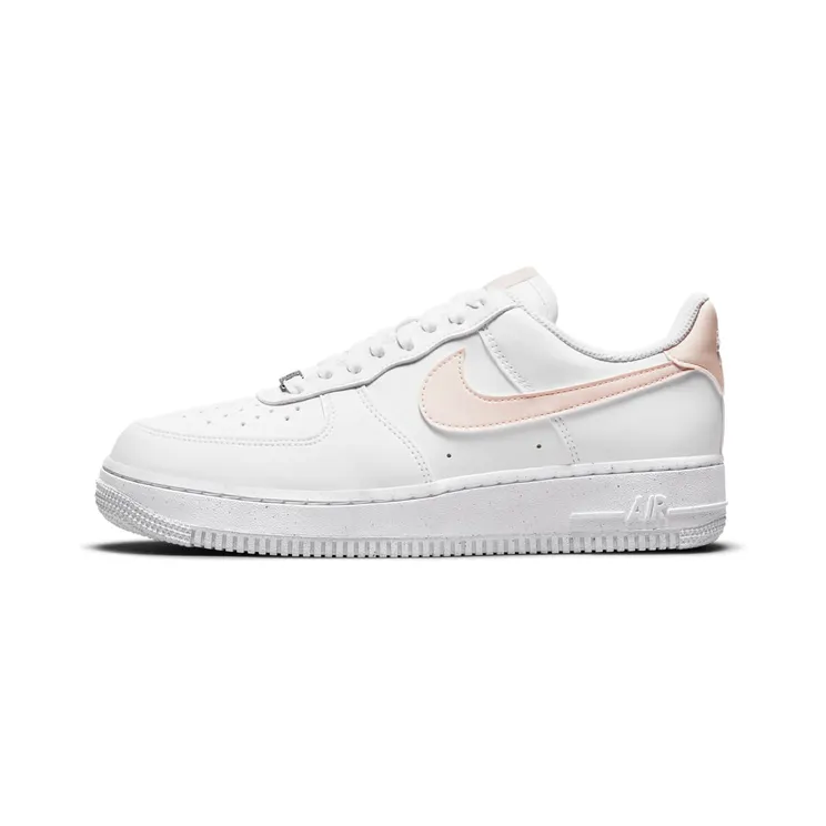 Nike Air Force 1 ’07 Next Nature Wmns “White / Black / Metallic Silver / Pale Coral” (DC9486-100)