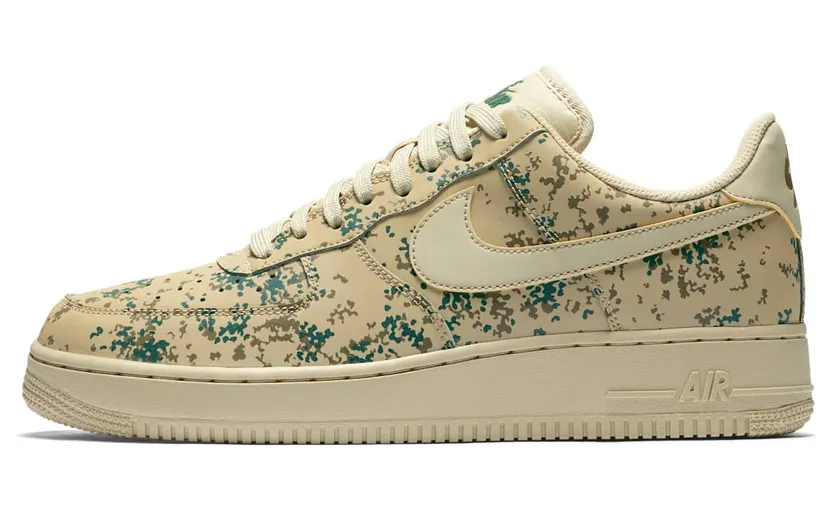 Nike Air FORCE 1 07 LV8 TEAM GOLD/TEAM GOLD-GOLDEN BEIGE (823511-700)