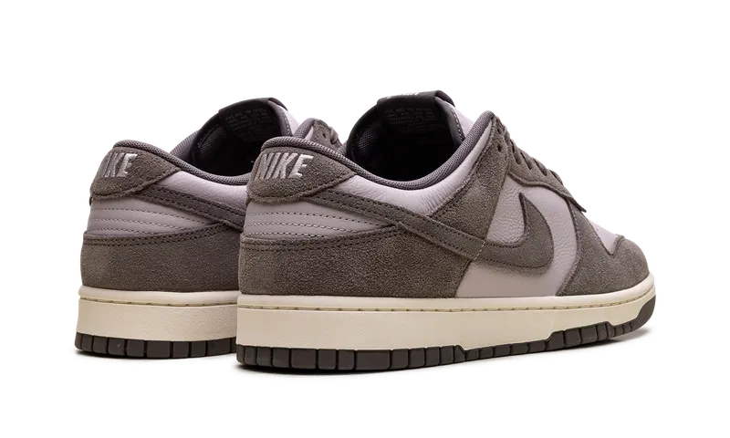 Nike Dunk Low SE “Platinum Violet” (FQ8249-001)