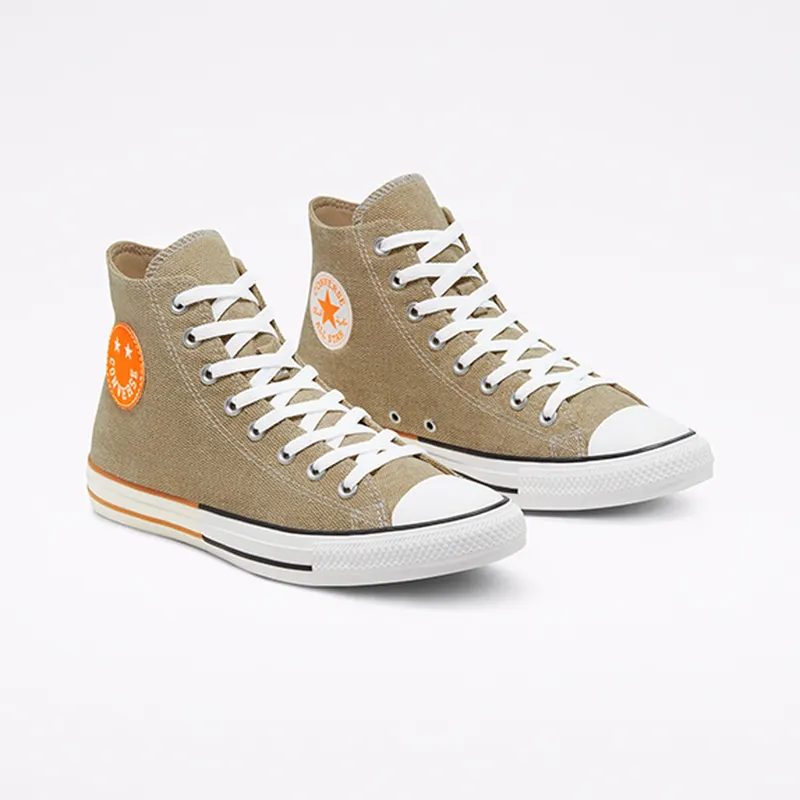 Converse Happy Camper Chuck Taylor All Star High Top (167658C)