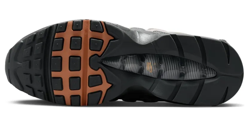 nike-air-max HM4740-014