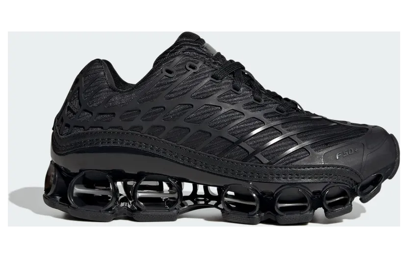 Adidas MEGARIDE F50 SCHOENEN Core Black / Core Black / Iron Metallic (KK2481)