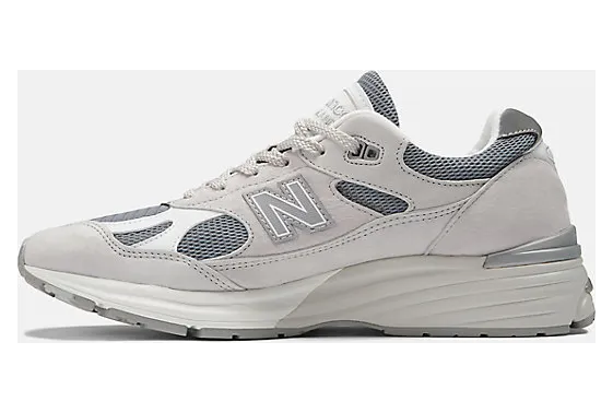 New Balance 991 v2 “Nimbus Cloud”: premium grijs op zijn zachtst (2)