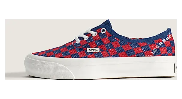 Vans Red (VN000EJCRDB)