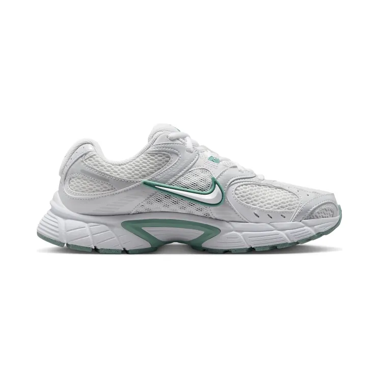 nike-v5-rnr HQ7901-106