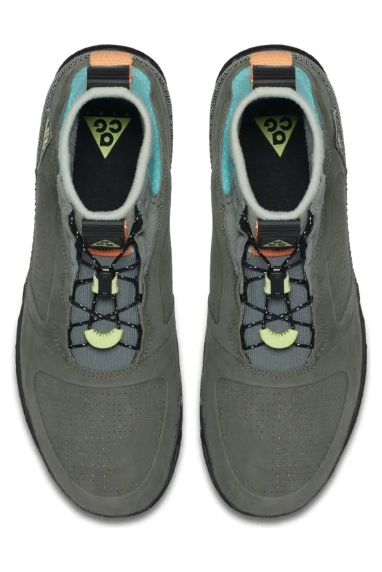 nike-acg AQ9333-900