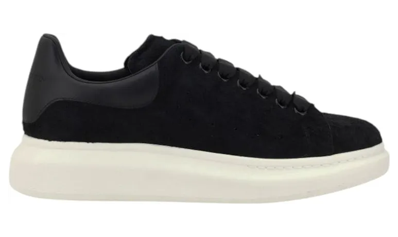 Alexander McQueen Oversized Black Suede (553680WIAC81000)