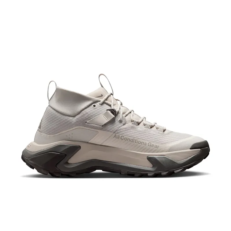 Nike ACG Zegama Hike “Light Orewood Brown” (IO7854-201)