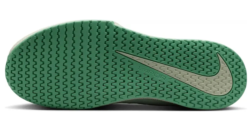 nikecourt FZ2156-301