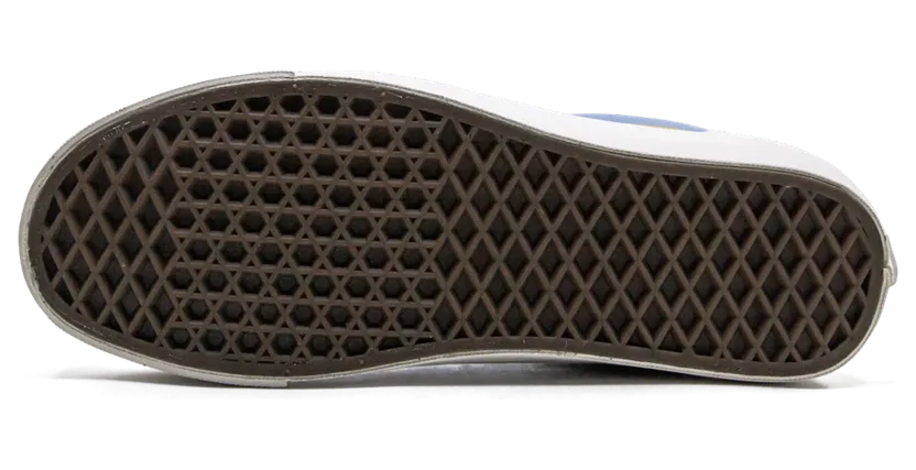 vans-style VN0A4BVETPE