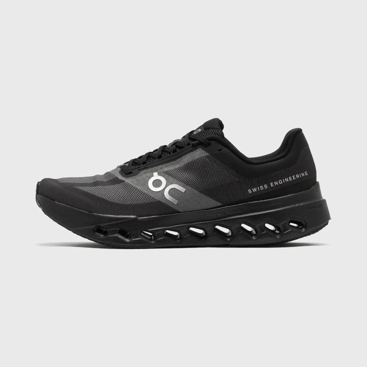 on-cloudsurfer 3ME30021043