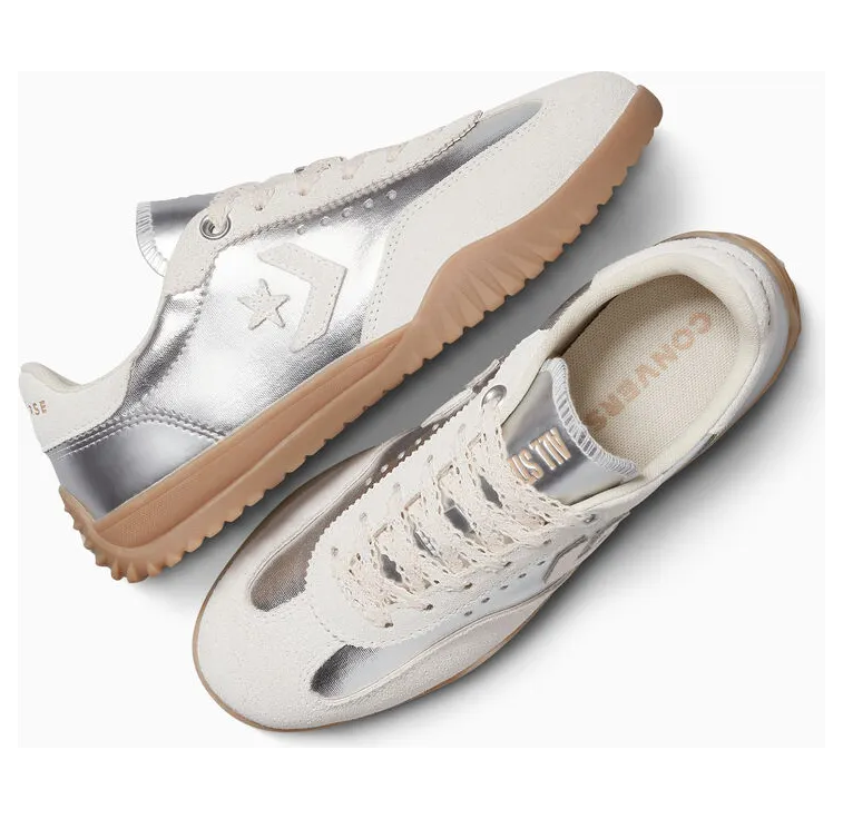 converse-sneaker A15189C