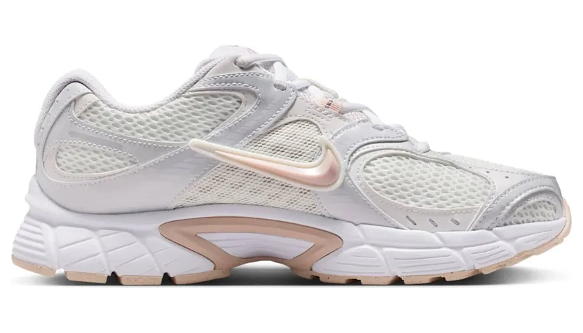 nike-v5-rnr HQ7901-110