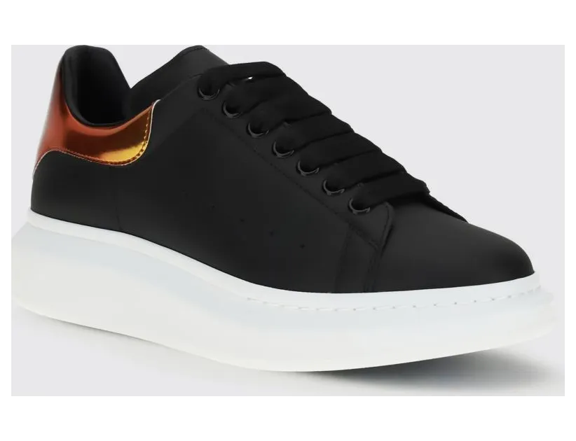 Mcqueen Oversize Leather Sneakers Black (553680WIAKA1980)