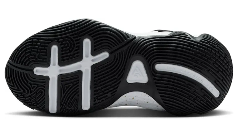 nike-giannis-immortality IH7665-003
