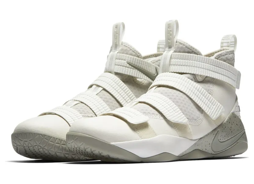Nike LeBron Soldier Xi Sfg Light Bone/Dark Stucco-Black