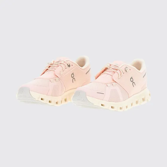 On Running Sneakers On Pink (3WF10064657680)