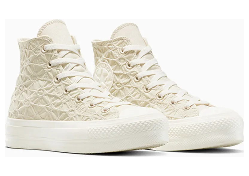 converse-sneaker A13523C