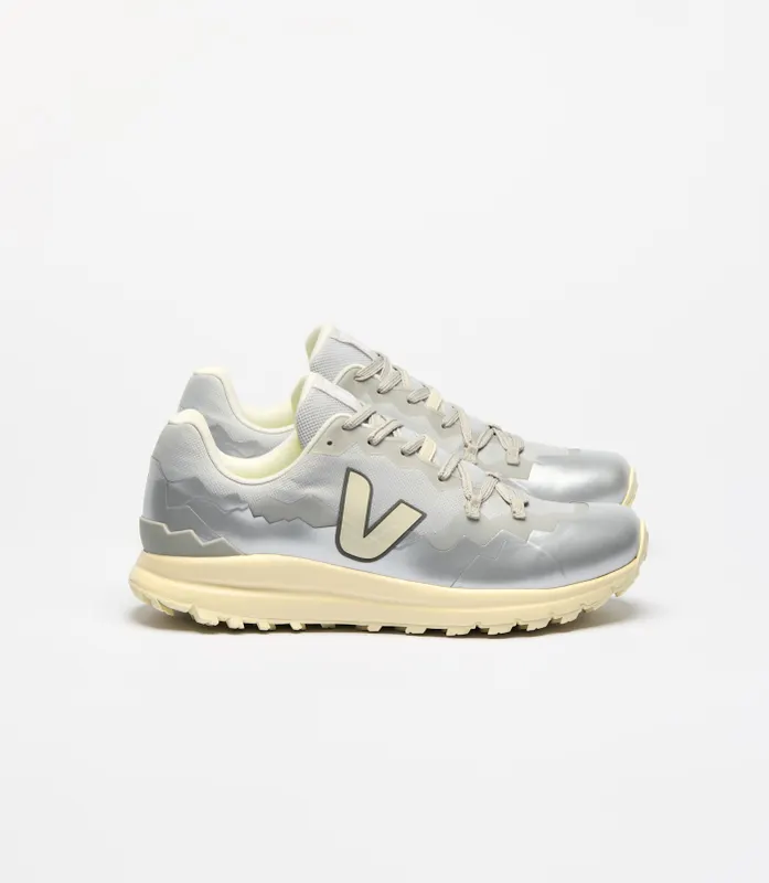 VEJA Fitz Roy – Grey (FT2320588A)