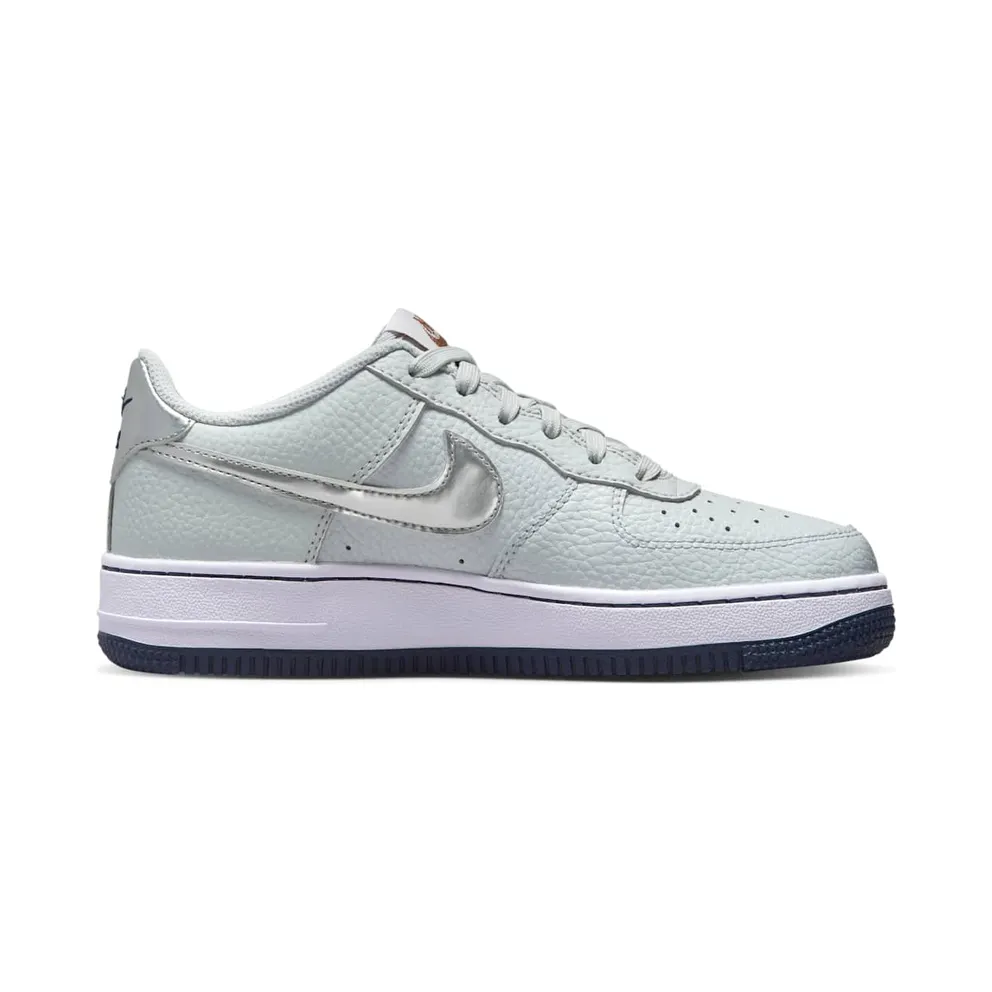 Nike Air Force 1 Older Kids’ Grey (CT3839-004)