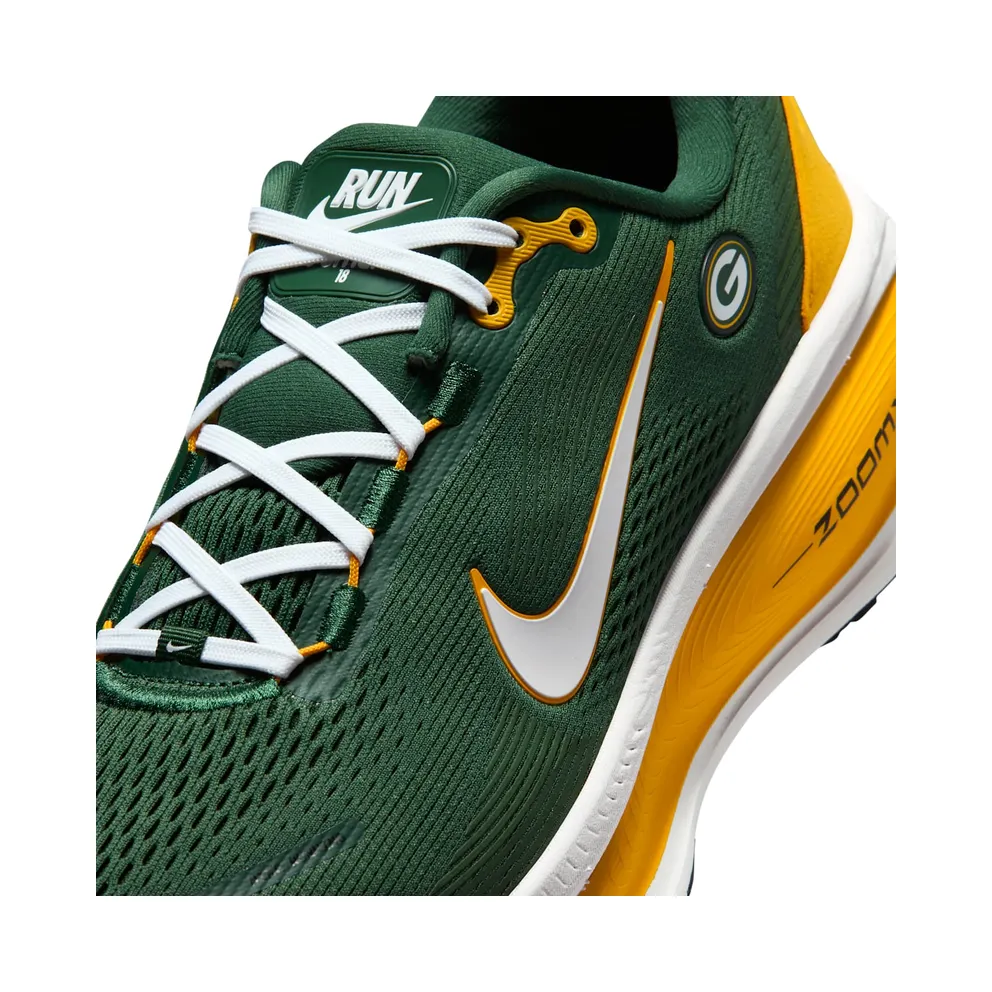 Nike Vomero 18 – Green Bay Packers – “Fir / University Gold / White” (IQ5889-300)