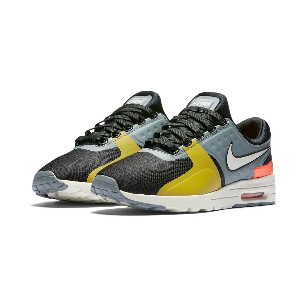 Nike Air Max Zero SI “Black / Cool Grey / Total Crimson / Light Bone” (881173-001)